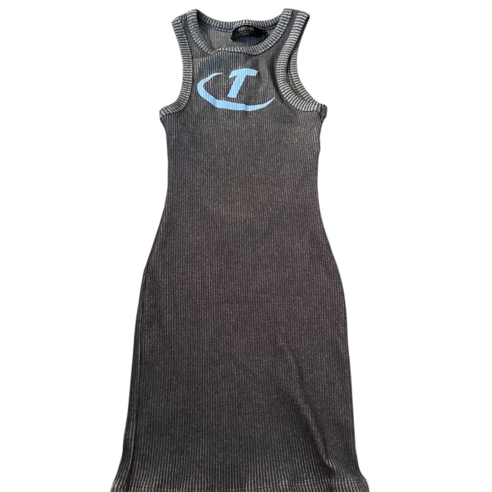 Stylish Gray Sleeveless Midi Dress